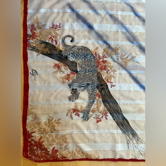 🐆Vintage 70s Gim Renoir Square Cheetah Scarf Blue & White | Red Border | 33" Sq - Picture 8 of 17